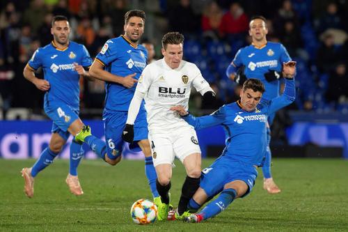 言不讳地指 言不讳地指